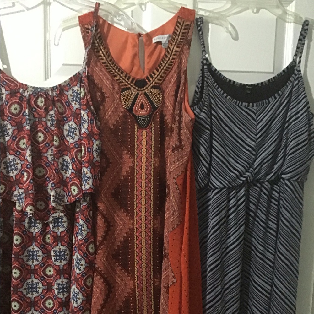 3 sm dresses, orange print short,red/blue print above knee,black/grey maxi dress